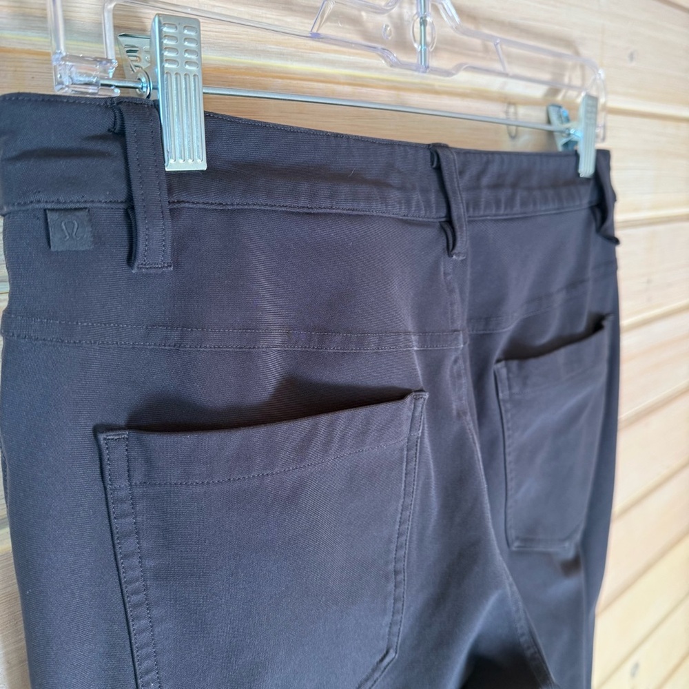 Lululemon High Rise Utilitech 5-Pocket Stretch Pants Size 28 Black Workwear